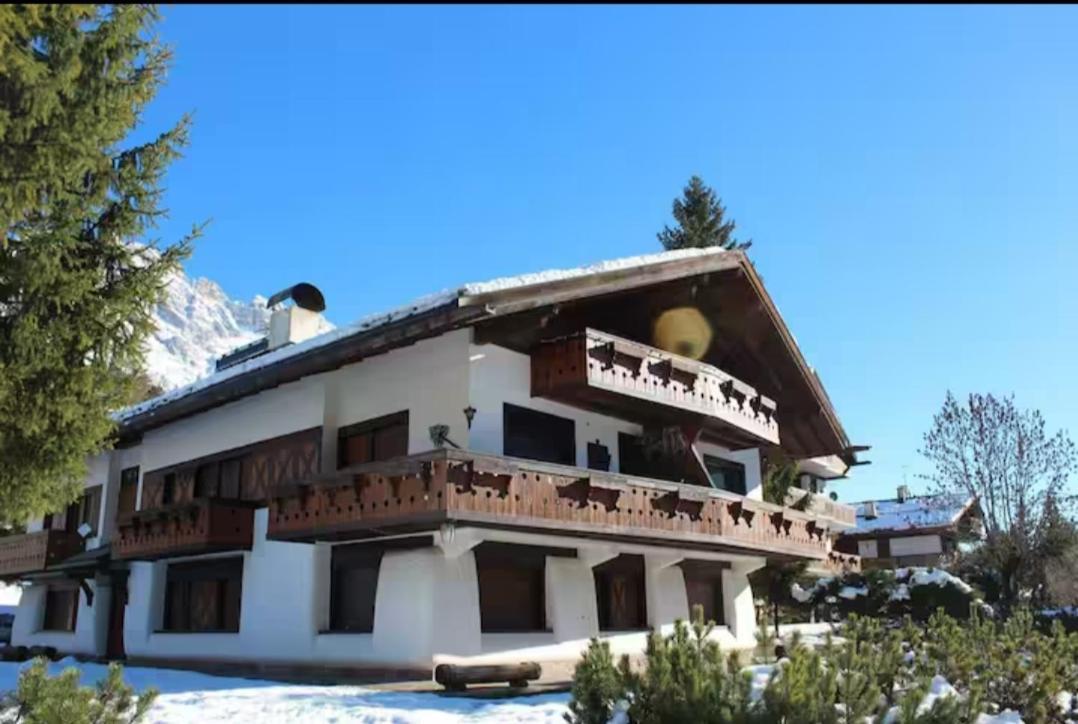 Livia Apartament Cortina dʼAmpezzo